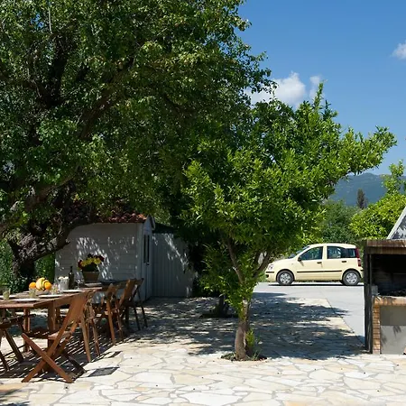 Heliotropia * Vasiliki (Lefkada)